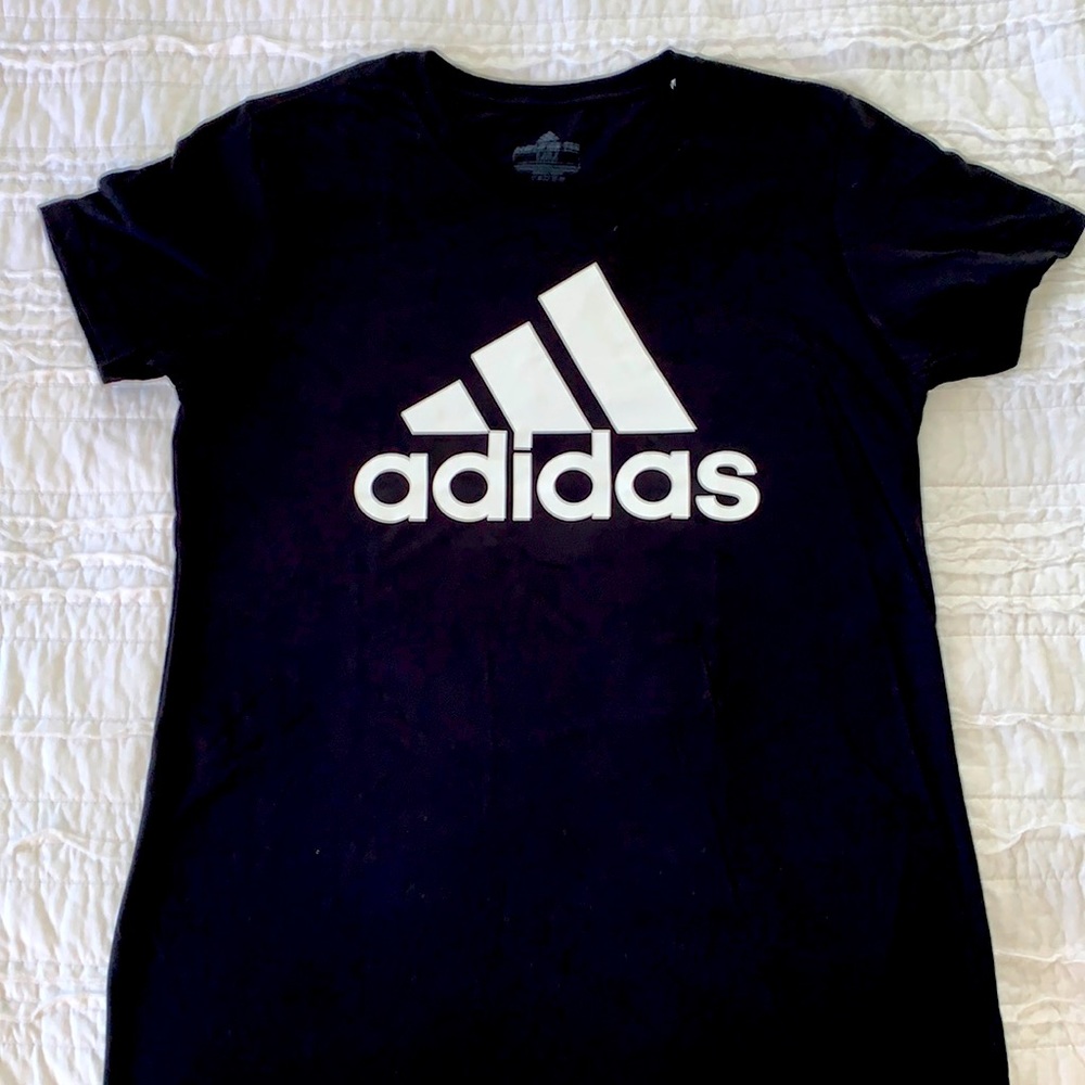 NWT! Adidas tshirt